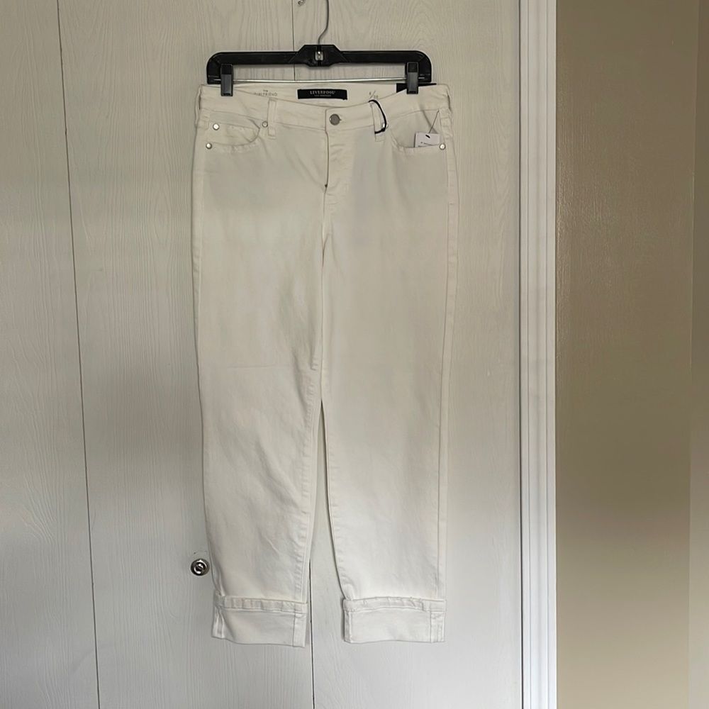 Liverpool Marley Girlfriend cuffed bone white jeans, size 6